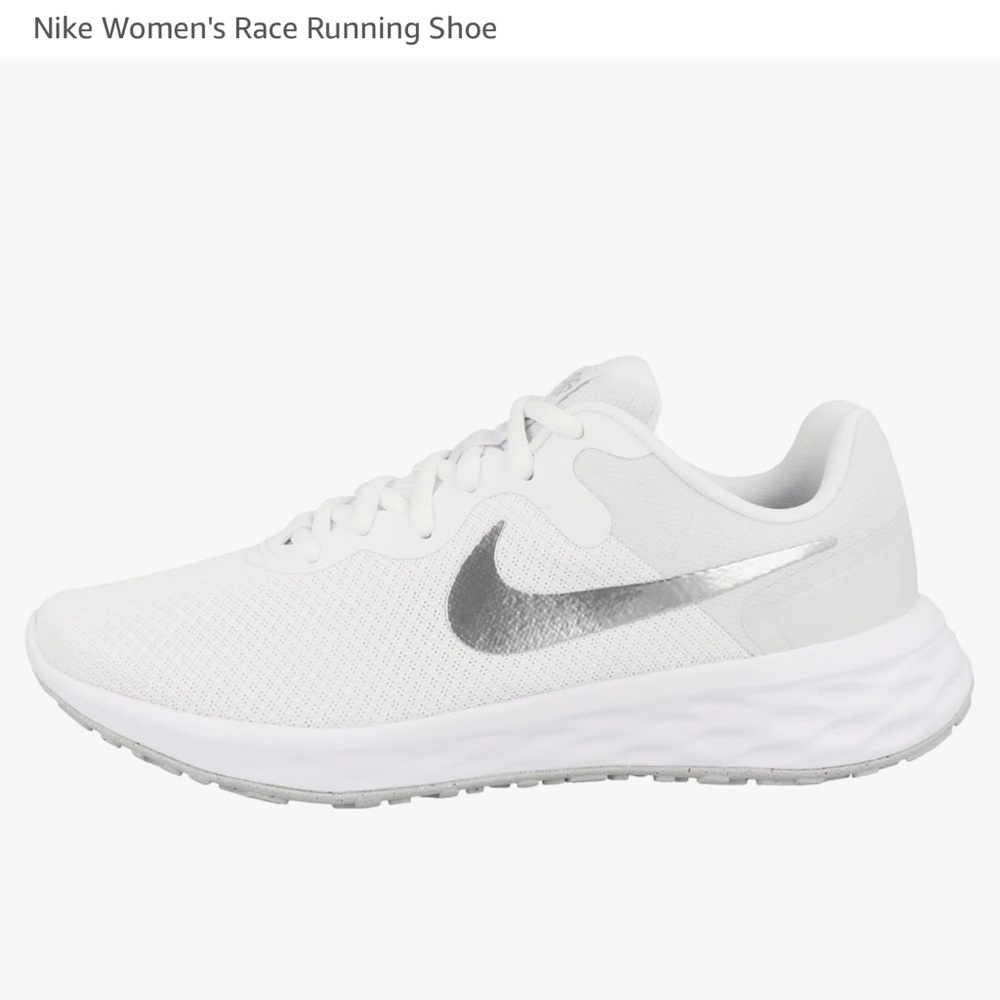 Nike Revolution 6